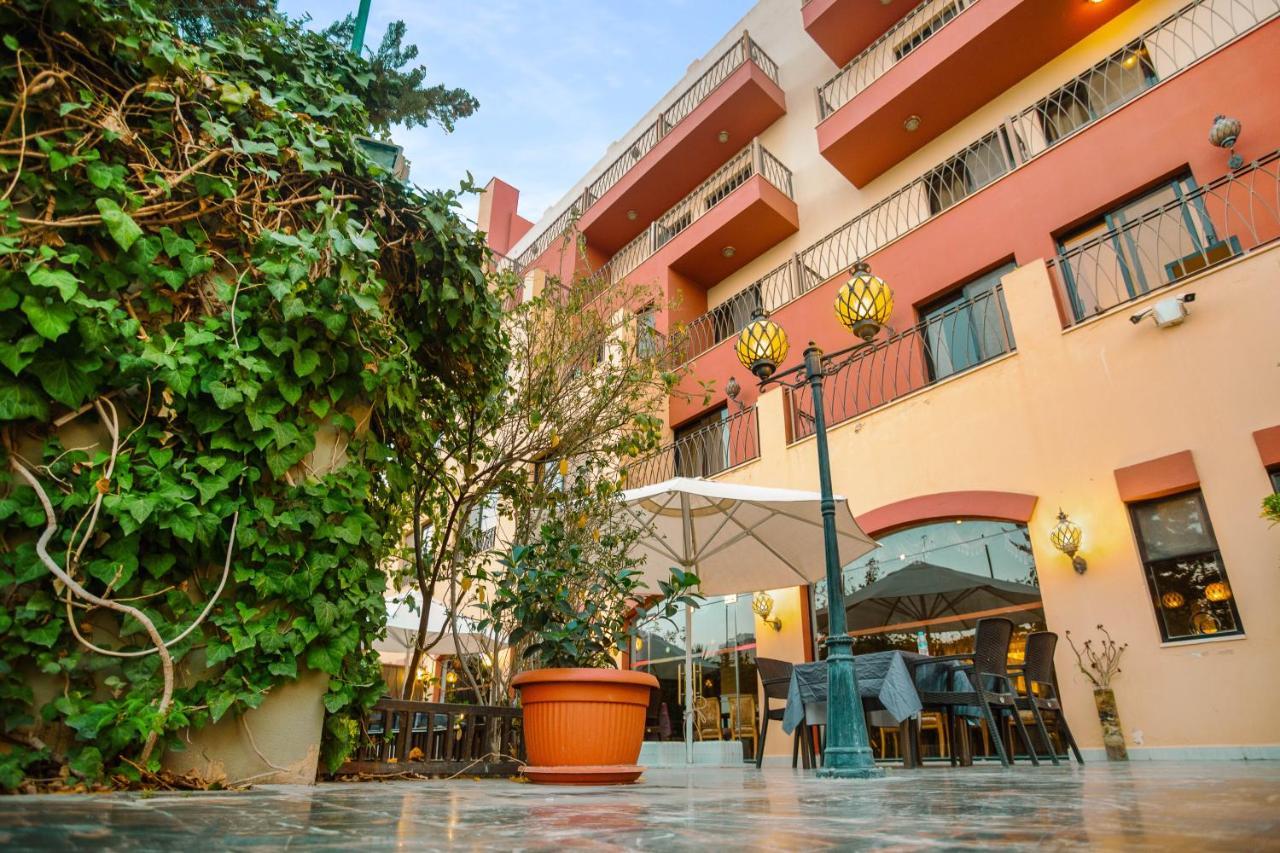 Grand Hotel Madaba Exterior foto